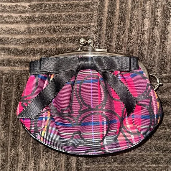 COACH KISS LOCK COIN PURSE WALLET SIGNATURE TARTAN PLAID SILVER FRAME. - Picture 2 of 5